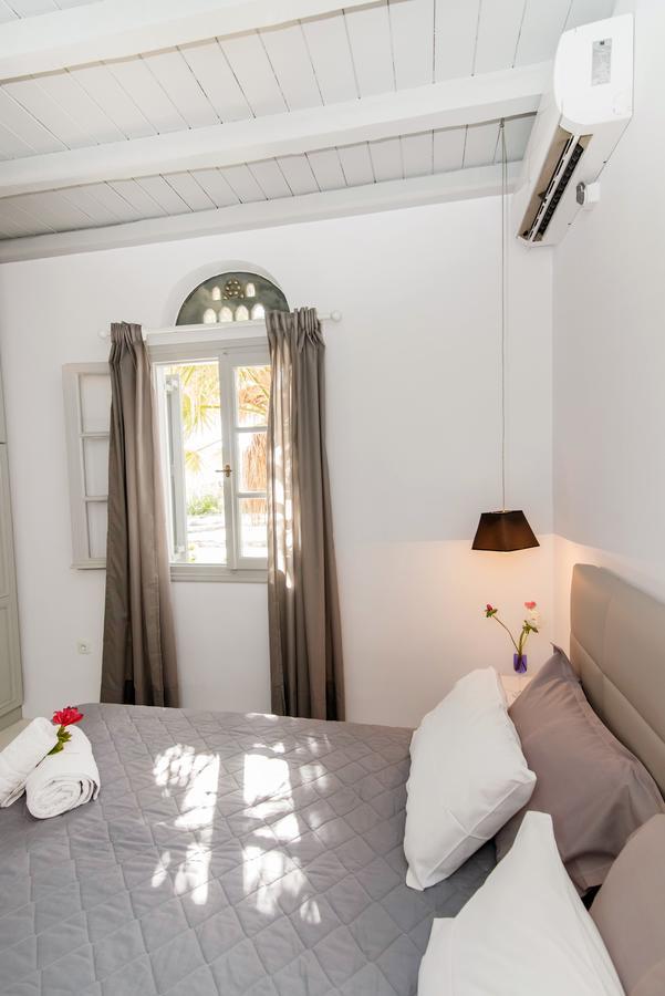 Santamare Villa Tinos Exterior photo